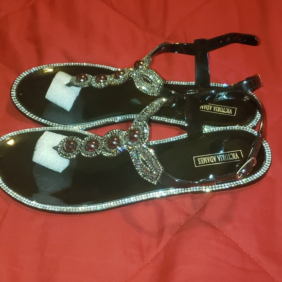 Sandals - Picture 5 of 5